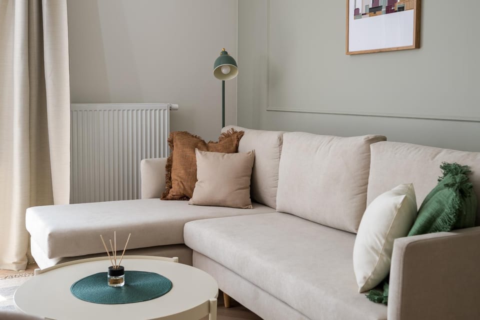 Living room, Seating area, internet