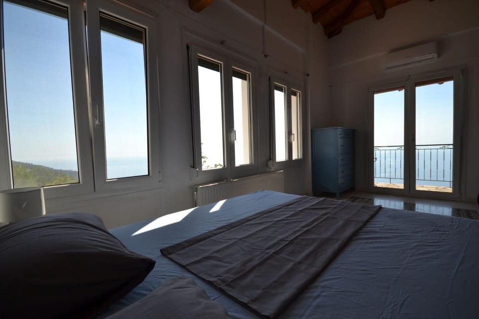 Bedroom, Sea view