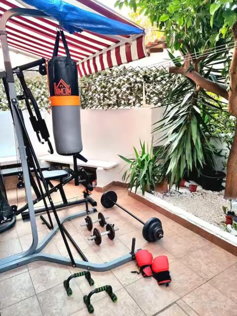 Lisbon Charm Stay -Patio & Gym Apartment in Lisbon