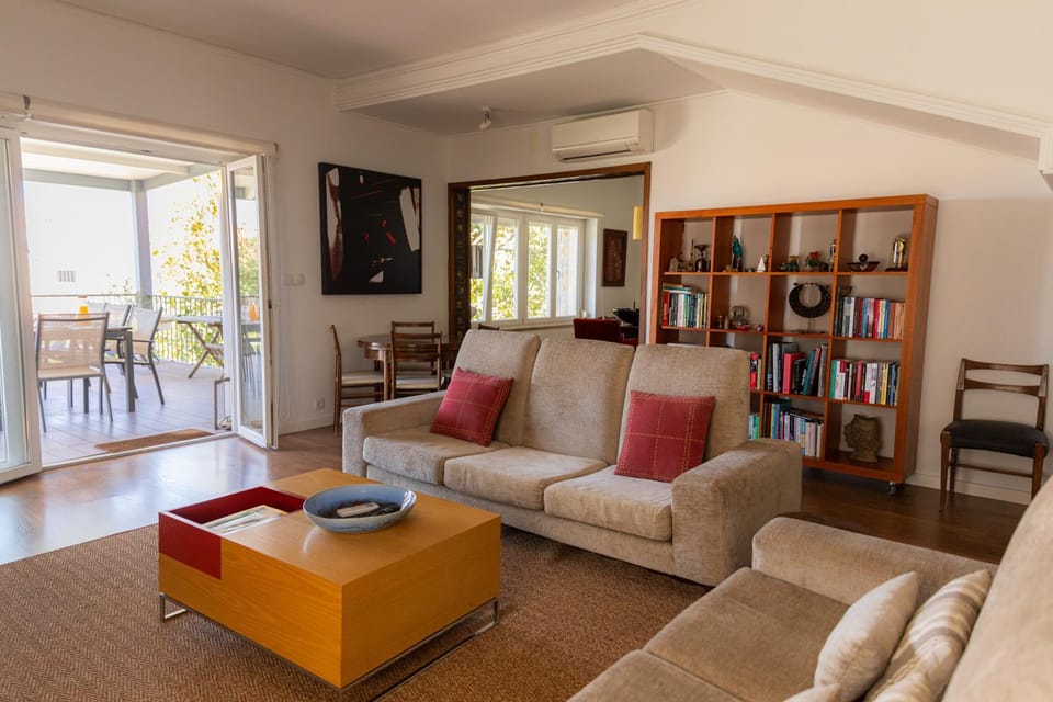 Living room, air conditioner