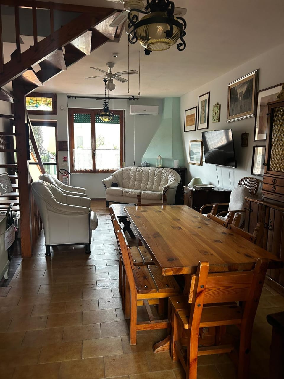 Seating area