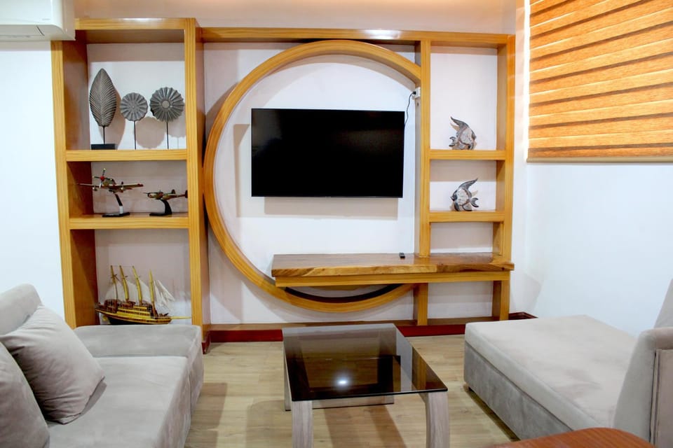 TV and multimedia, Seating area