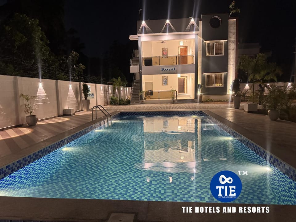 Property building, Night, Pool view, Swimming pool