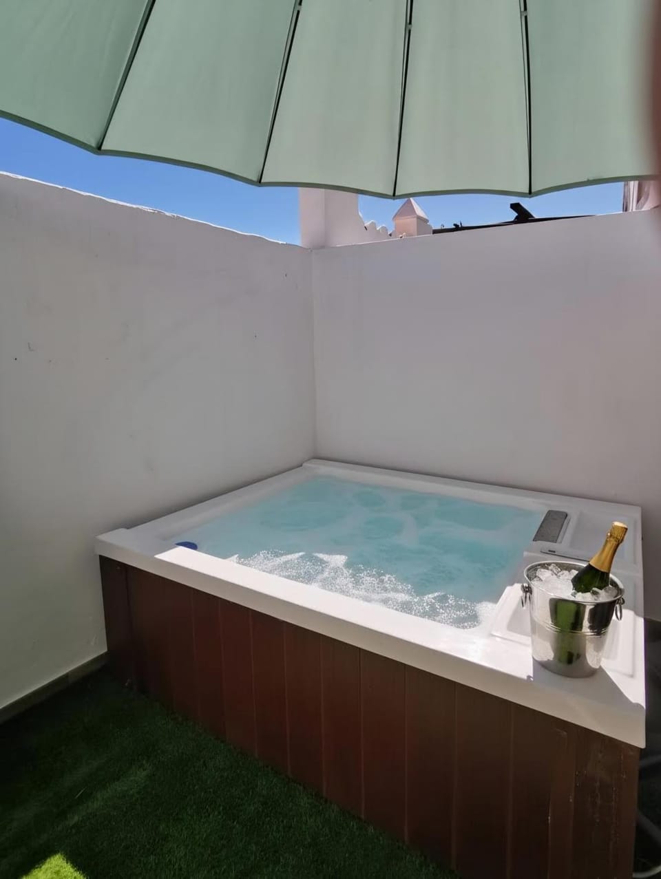 Hot Tub