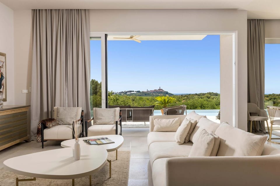Patio, Day, Natural landscape, View (from property/room), Balcony/Terrace, Living room, Seating area, City view, Pool view, Swimming pool