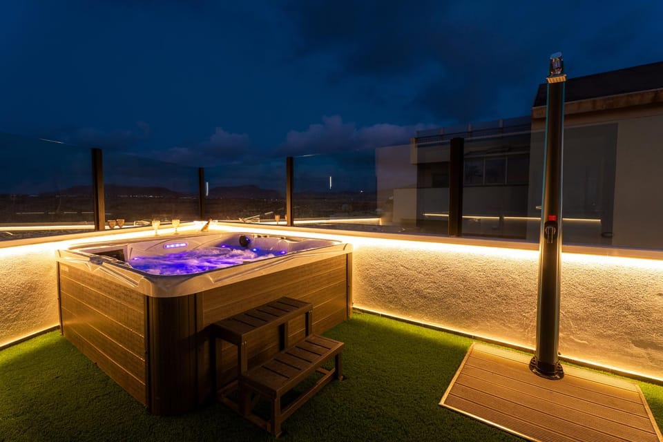 Bird's eye view, Balcony/Terrace, Spa and wellness centre/facilities