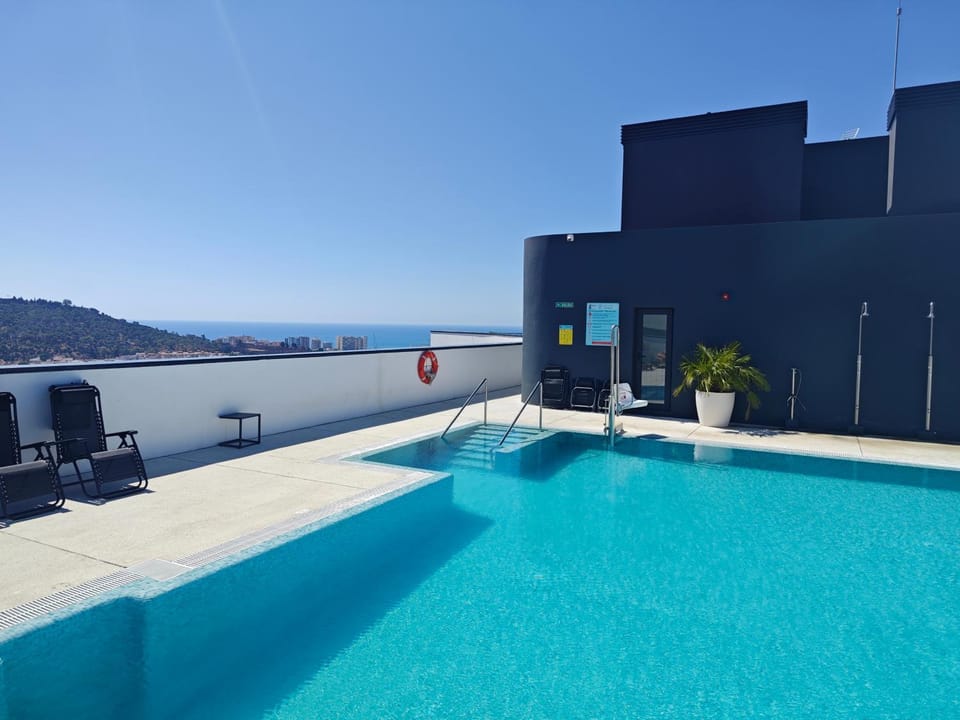 Skyview Martiricos Apartment in Malaga