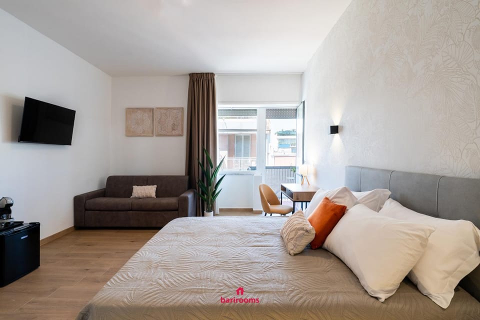 TV and multimedia, Photo of the whole room