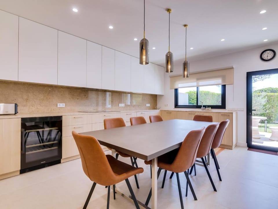 Kitchen or kitchenette, Living room, Dining area, dishwasher, oven, stove