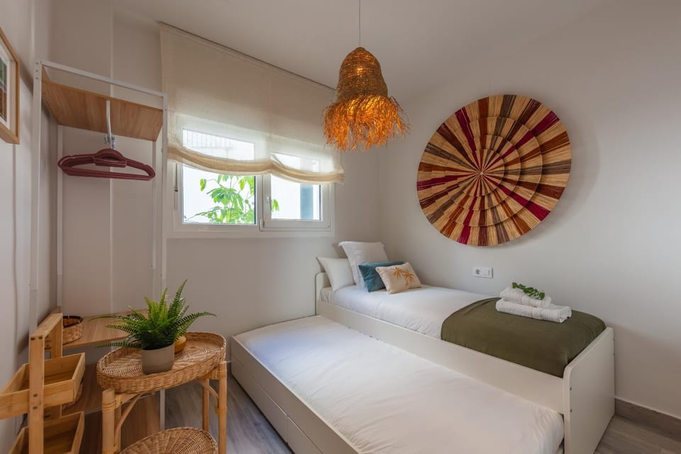 Terrazas con vistas, garaje, piscina & fibra Apartment in Tarifa