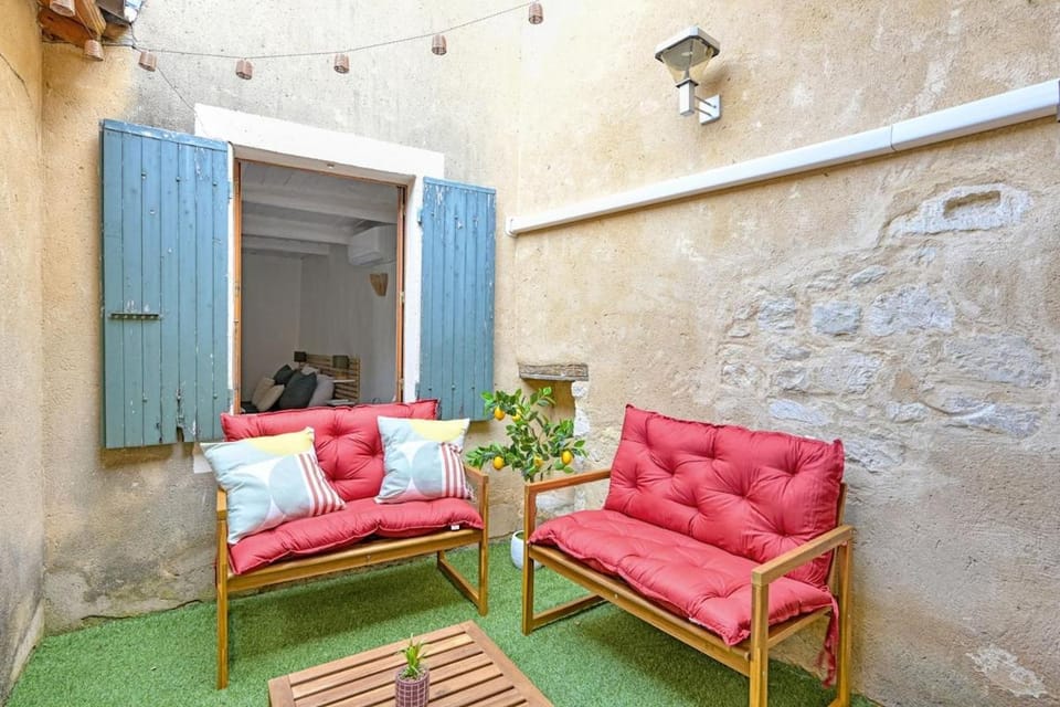 Patio, Balcony/Terrace