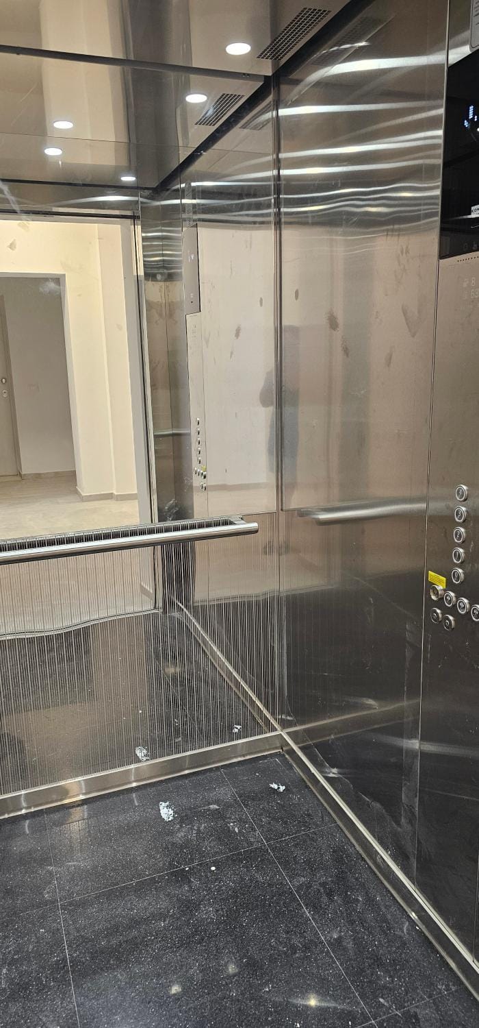 elevator