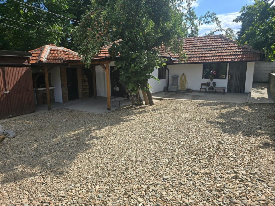 Seosko domaćinstvo Trajković Country House in Serbia