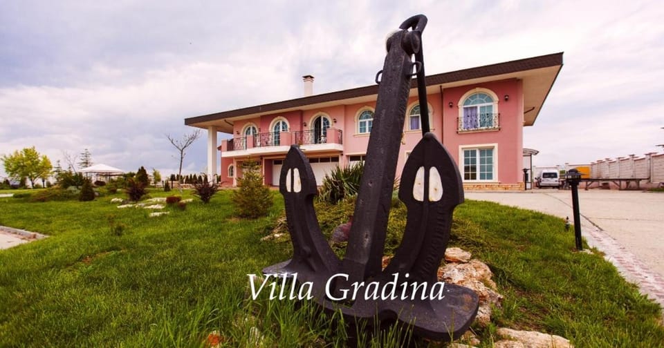Complex Villas Kaliakra & Gradina Bed and Breakfast in Dobrich Province, Bulgaria