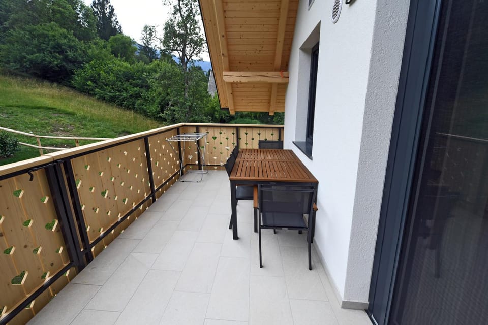 Patio, View (from property/room), Balcony/Terrace