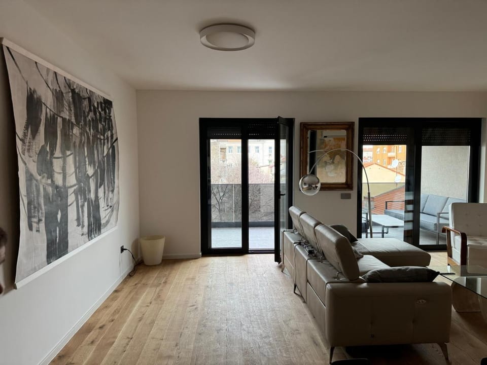 Galerija with free parking Apartment in Pula