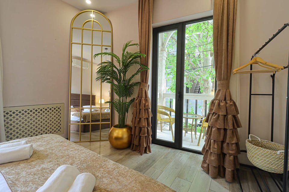 Comfortable 2BR Apt with 3 Balconies - by Wehost Apartment in Tbilisi, Georgia