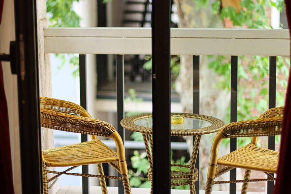 Comfortable 2BR Apt with 3 Balconies - by Wehost Apartment in Tbilisi, Georgia