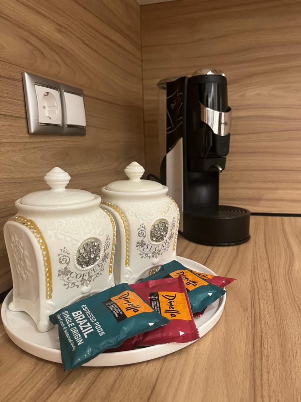 Coffee/tea facilities, Kitchen or kitchenette