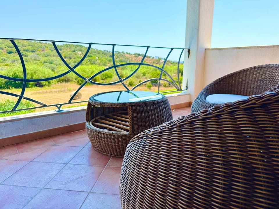 White House Lu Impostu Apartment in Sardinia