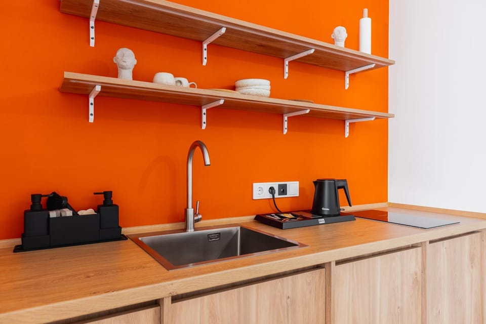 Coffee/tea facilities, Kitchen or kitchenette, kitchen
