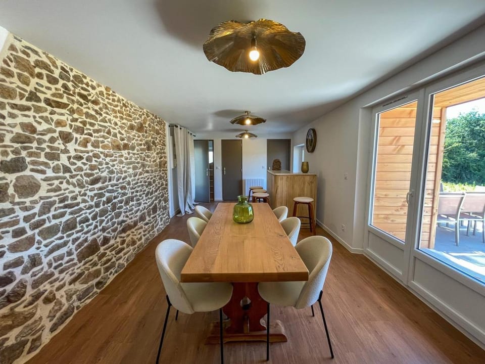 Ty Gwen, La Belle Pierrette Bretonne Bed and Breakfast in Plouha