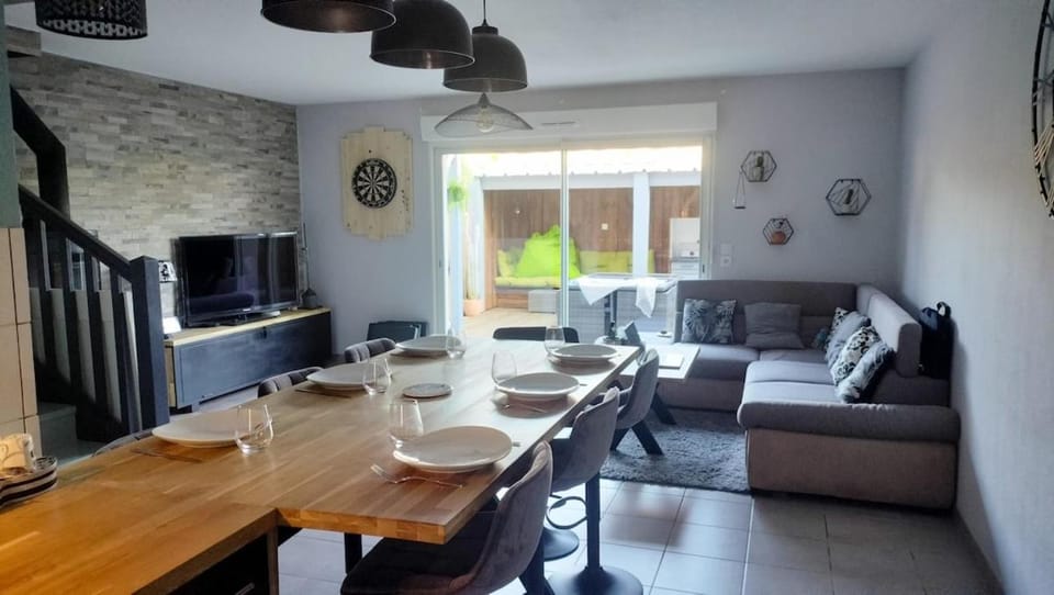 Maison House in Nouvelle-Aquitaine