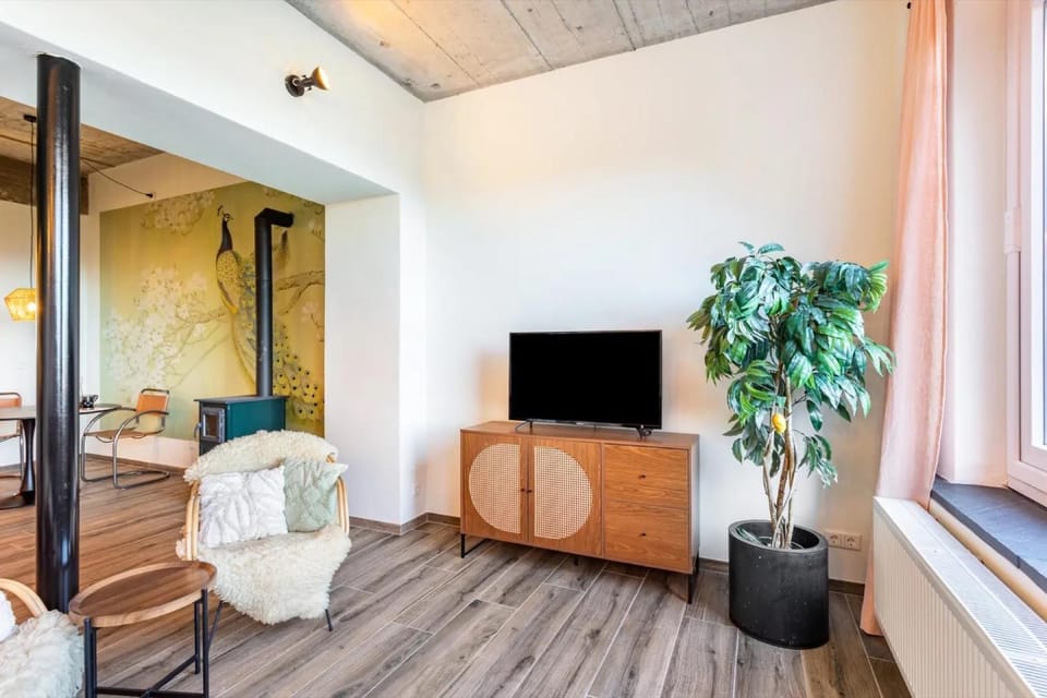 Property building, Living room
