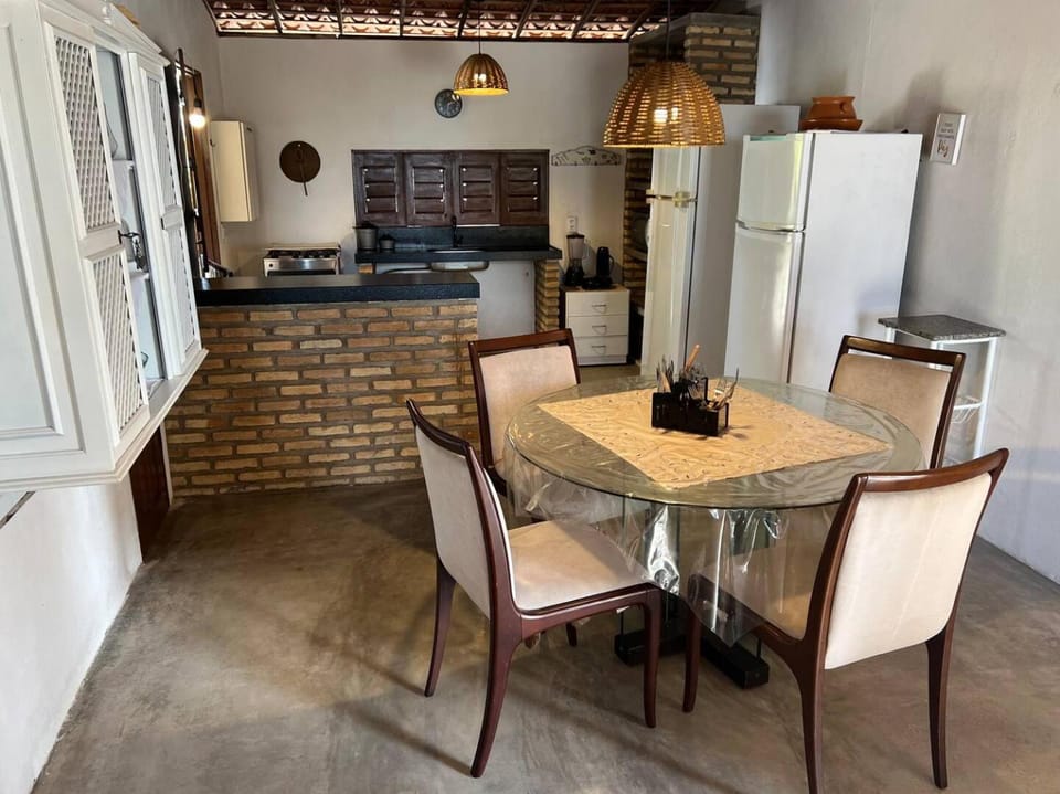 BBQ facilities, Coffee/tea facilities, Kitchen or kitchenette, Dining area, Dinner, oven, stove, toaster