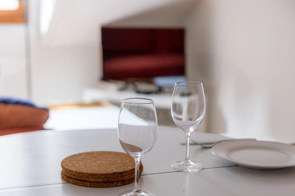 Food and drinks, Dining area