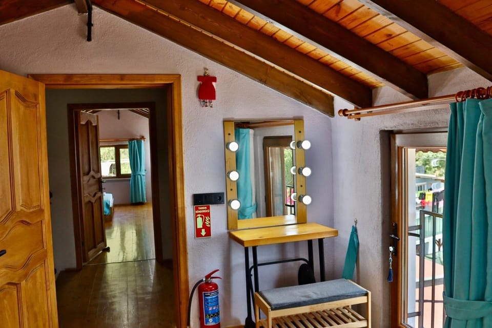 Ihtiyarsöğüt Villa in Muğla Province
