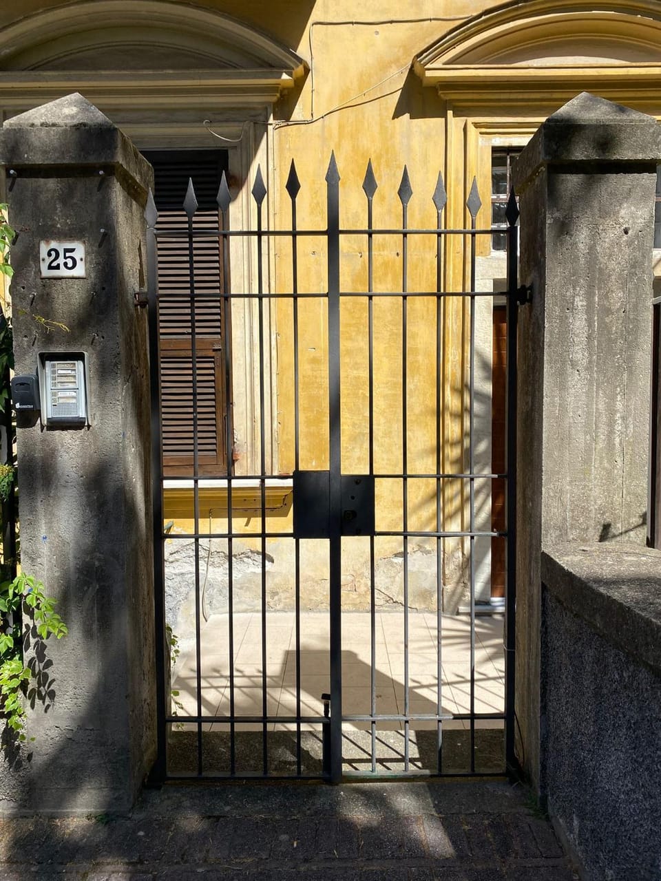 Sisters' House Apartment in La Spezia