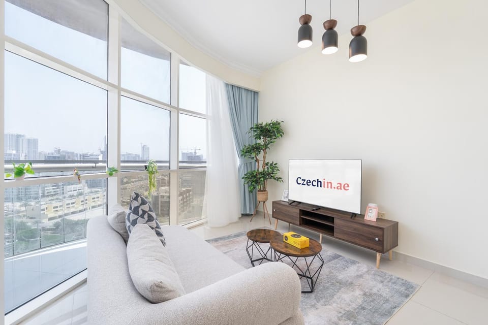 TV and multimedia, View (from property/room), Balcony/Terrace, Living room, Seating area