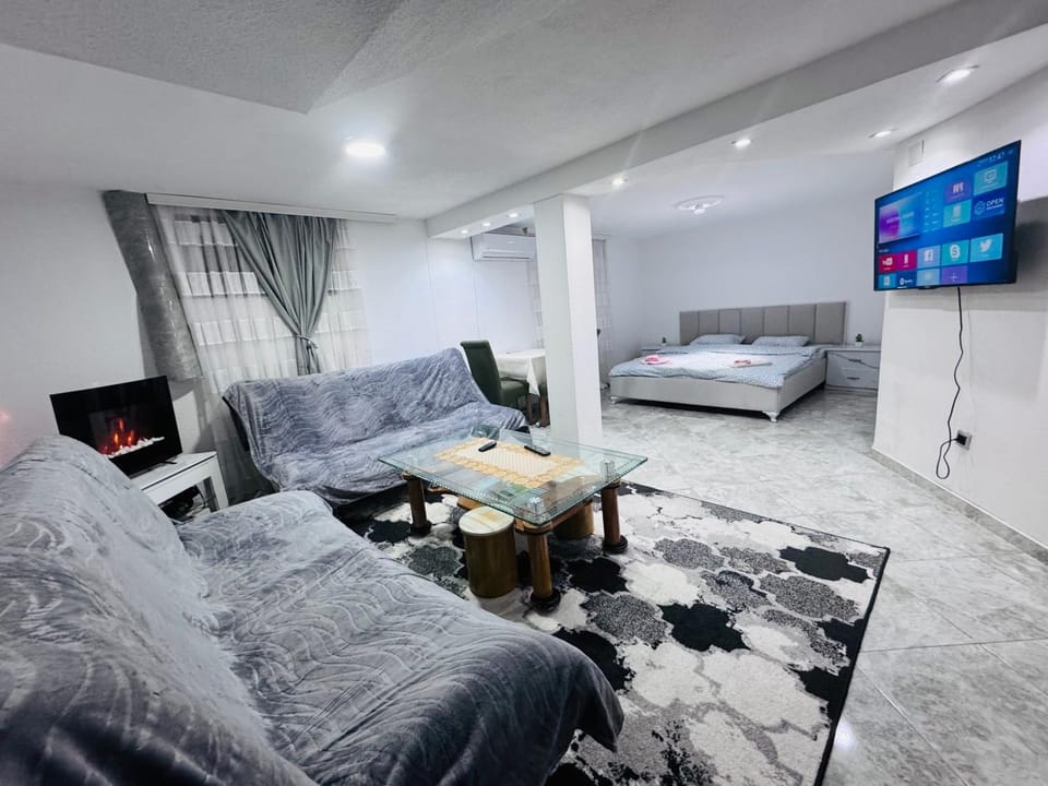Dardania Hostel Hostel in Montenegro