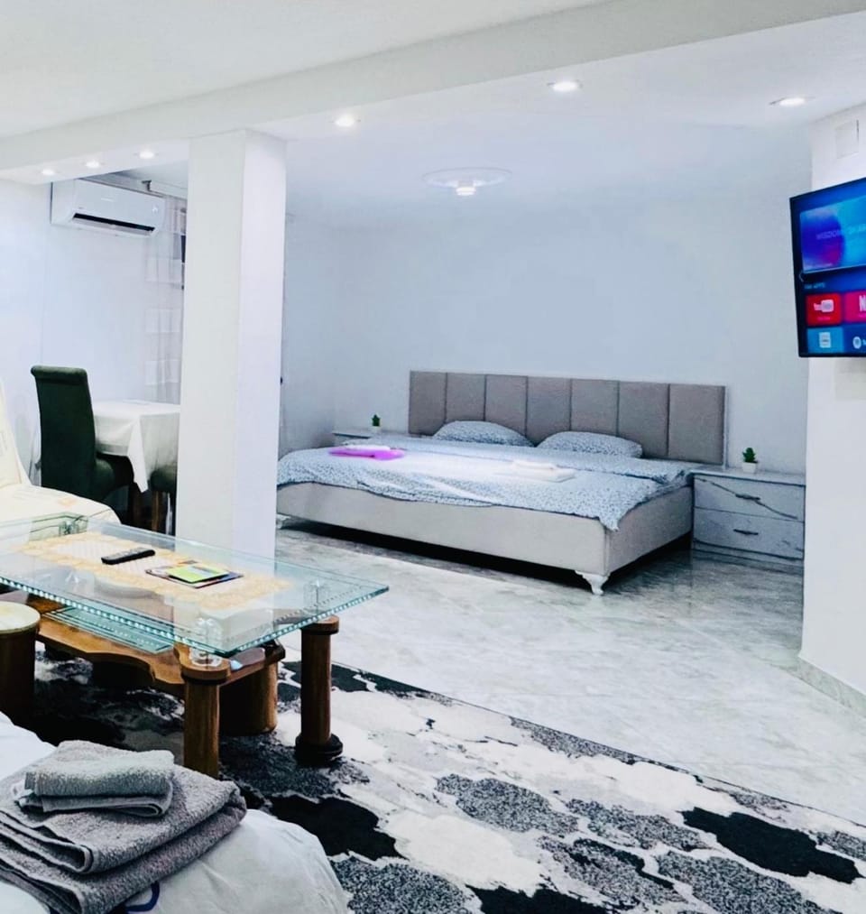 Dardania Hostel Hostel in Montenegro