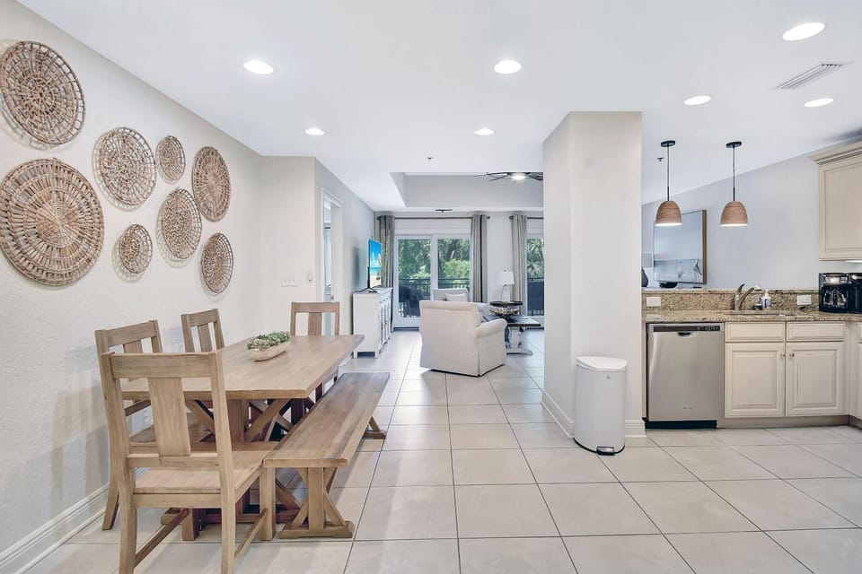 Salty Breeze House in Saint Simons Island