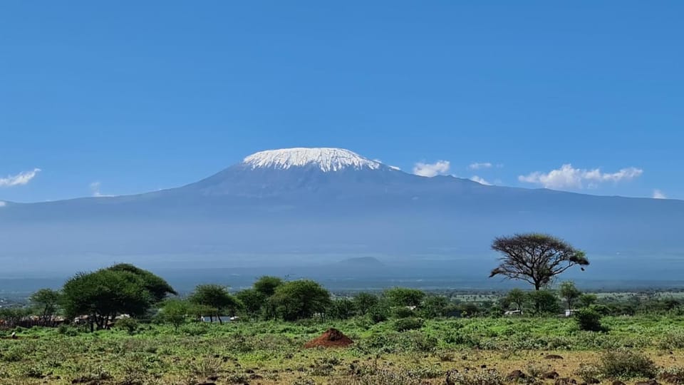 Nearby landmark, Natural landscape, Garden, Mountain view