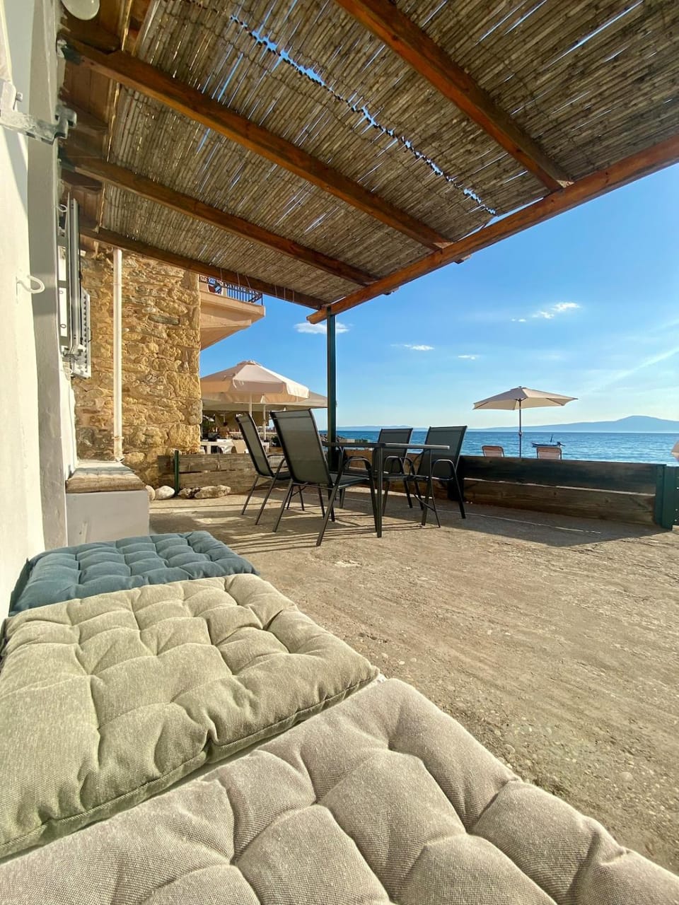 Patio, Natural landscape, View (from property/room), Balcony/Terrace, Seating area, Sea view