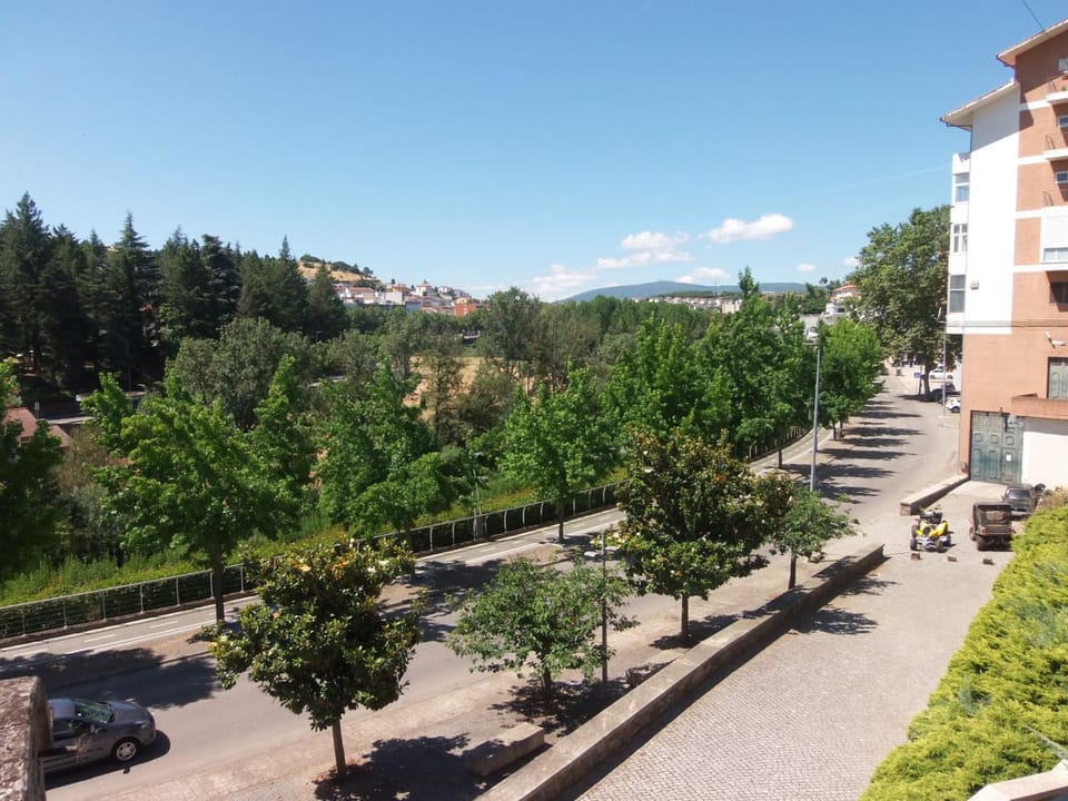 City view, Location