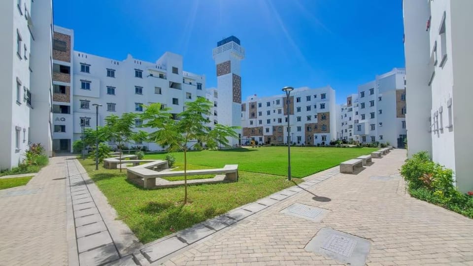Amber Den 3 Bedroom with pool,Buxton Apartment in Mombasa County