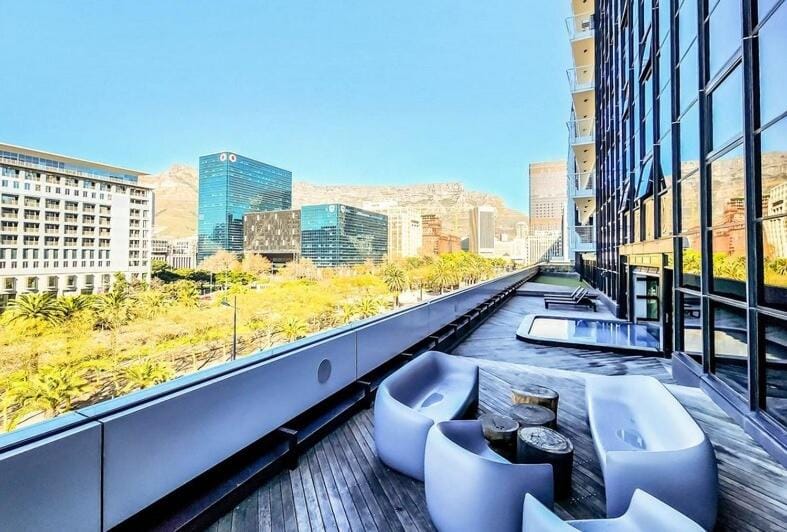 Executive Hotel Apartment at Oynx Apartment in Cape Town