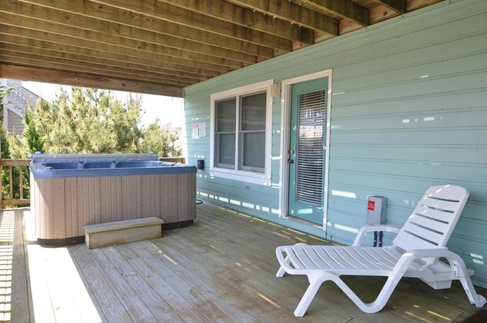 Seaside 58 by Village Realty House in Nags Head