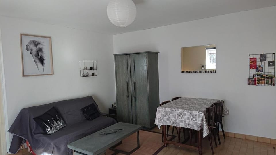 Aux plaisirs du Conflent - Spacieux T1 en RDC avec balcon - Equipement Classé 3 étoiles - Apartment in Vernet-les-Bains