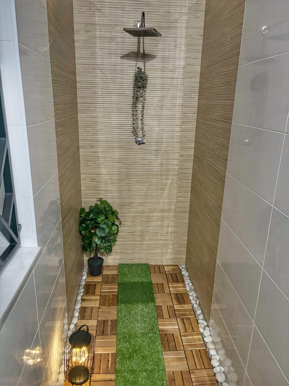 Shower, Off site, Bathroom