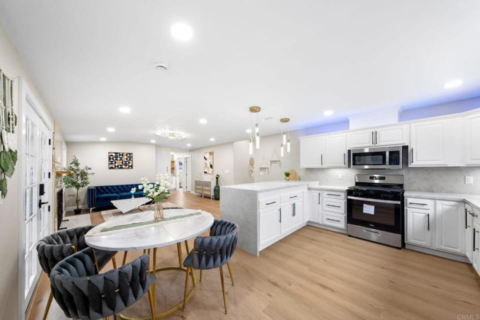 Garden, Kitchen or kitchenette