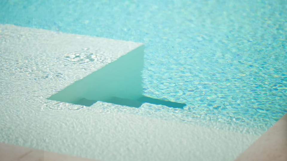 Day, Natural landscape, Summer, Pool view, Swimming pool, Swimming pool, sunbed