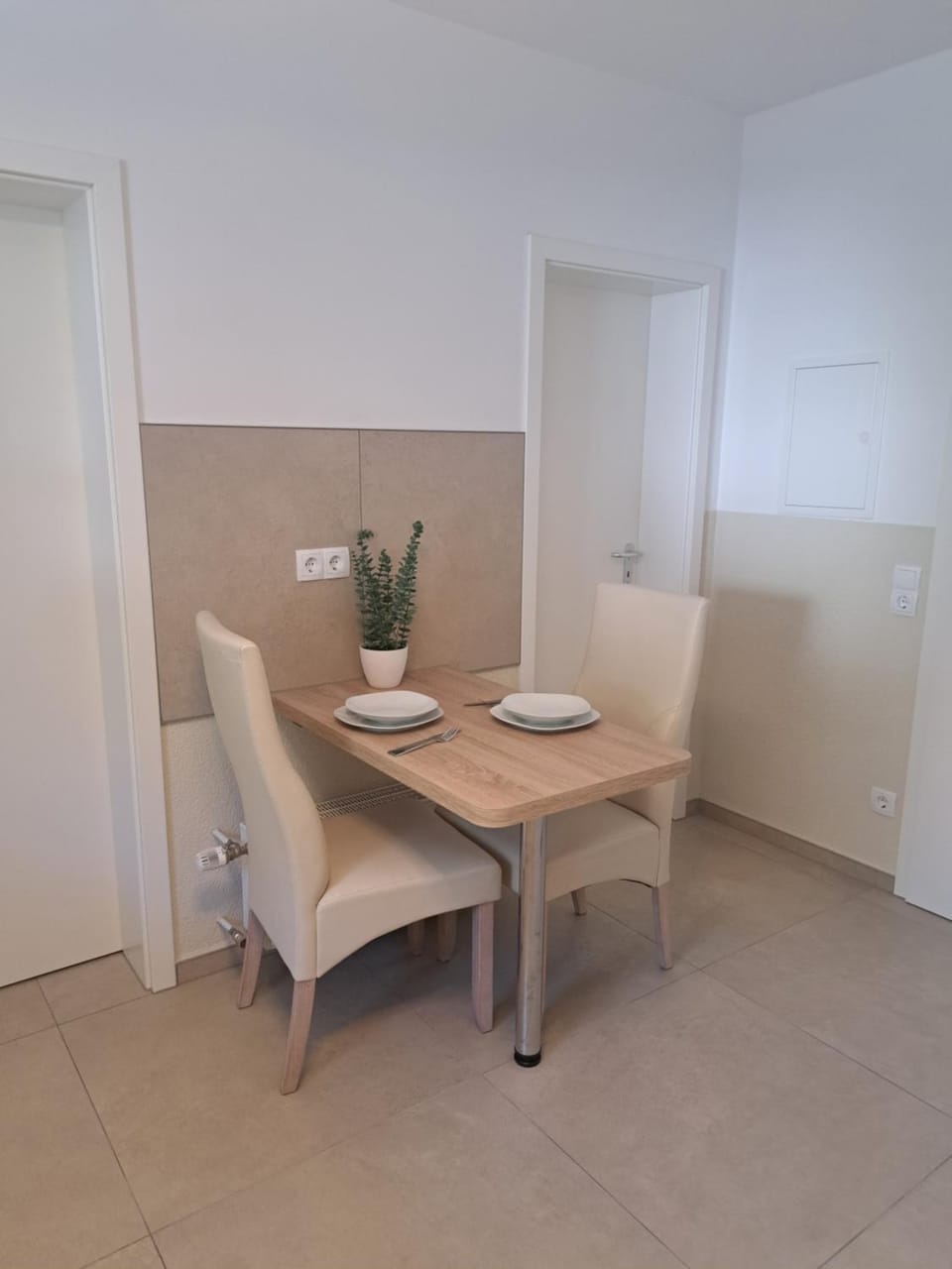 Kernsaniert Barrierefrei Apartment in North Rhine-Westphalia