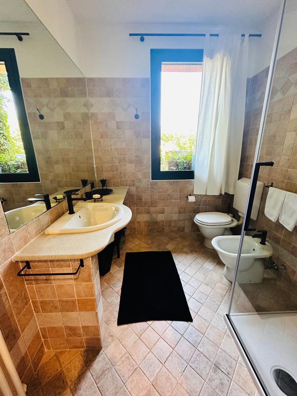 Shower, Toilet, Bathroom, bidet