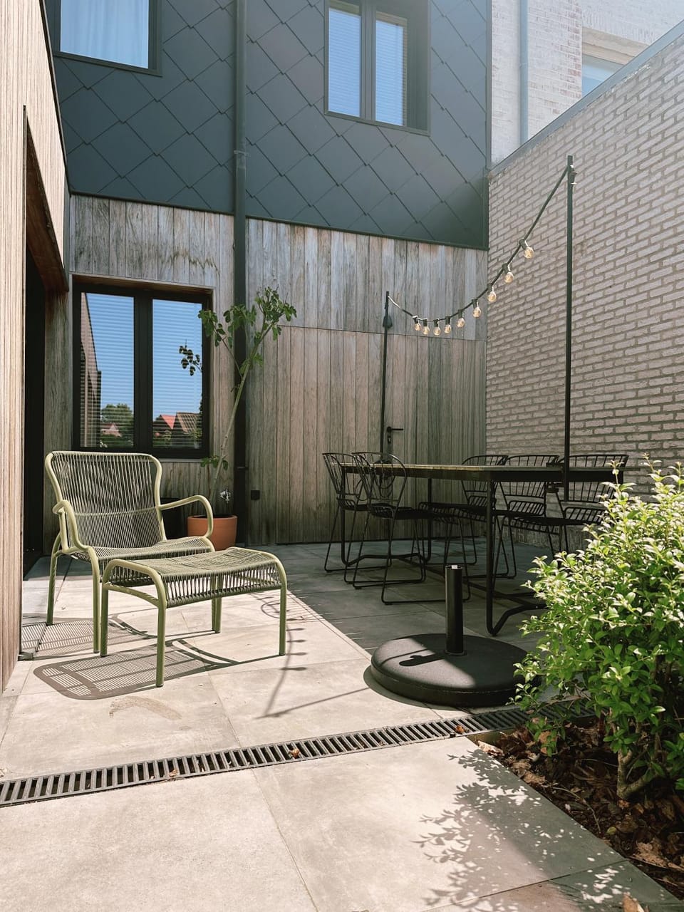 DUNE, Maison Littoral by BLOSS stylish apartment with garden and terrace Apartment in De Haan