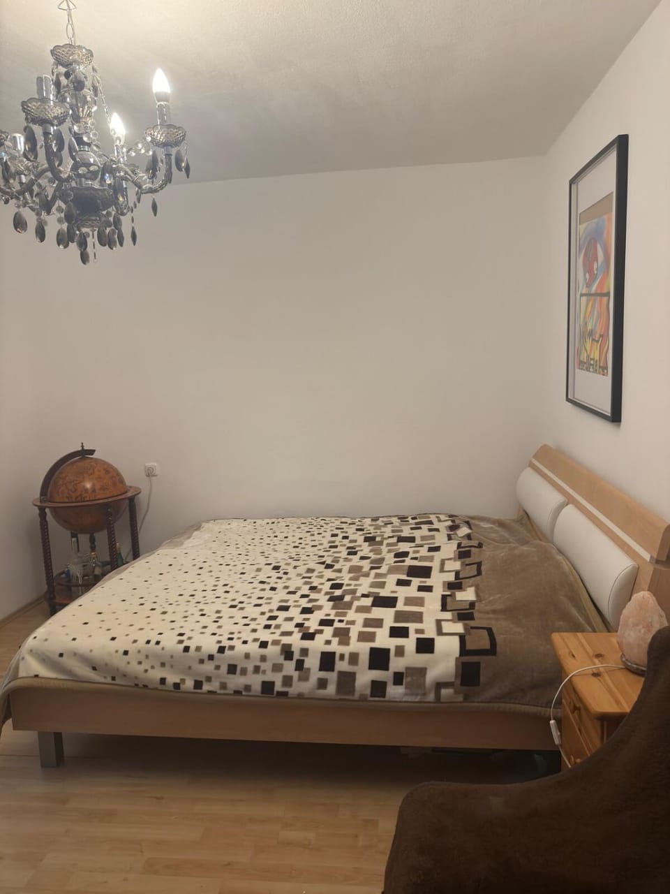 Photo of the whole room